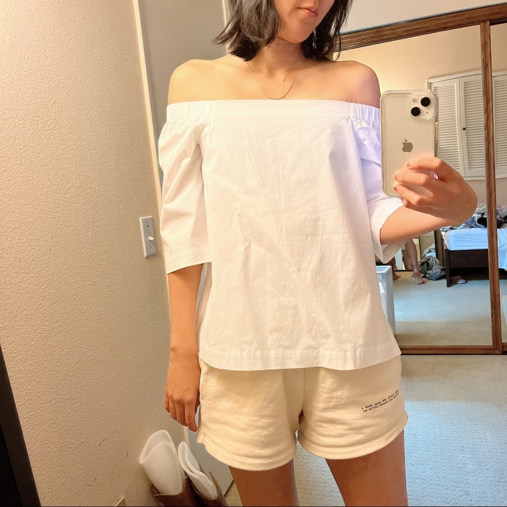 Ann Taylor Off Shoulder top